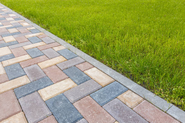 Best Residential Driveway Paver Services  in Downers Grove, IL